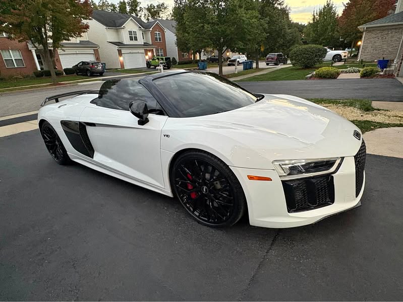 2017 Audi R8 - V10 Spyder Convertible 2D