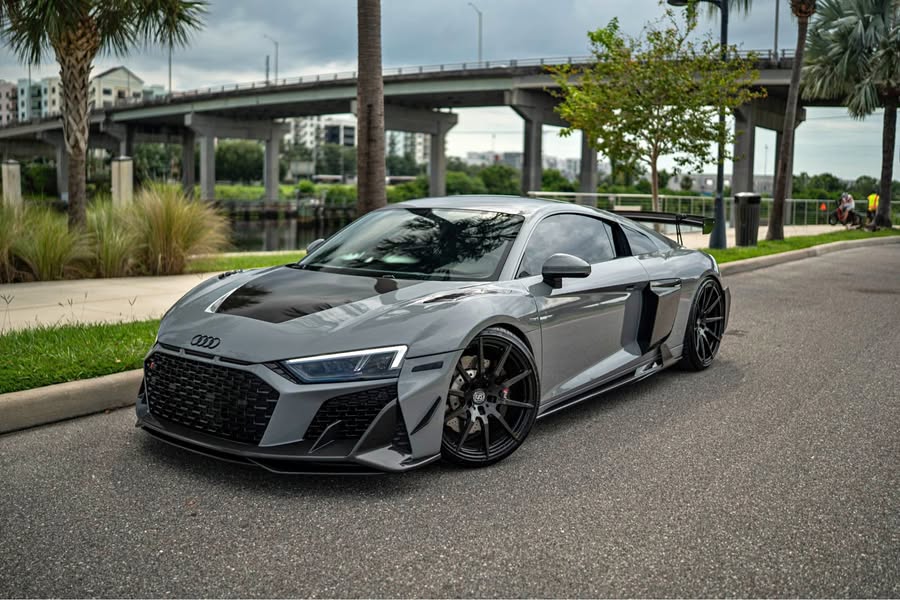 2020 Audi R8 - V10 Coupe 2D