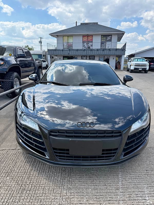 2012 Audi R8 4.2 Quattro Coupe 2D