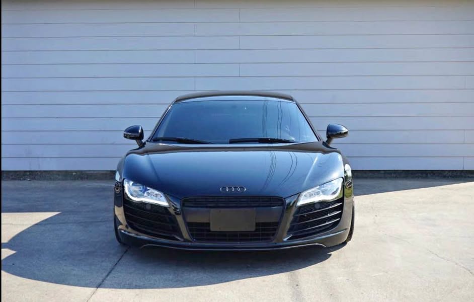 2012 Audi R8 - 4.2 Quattro Coupe 2D