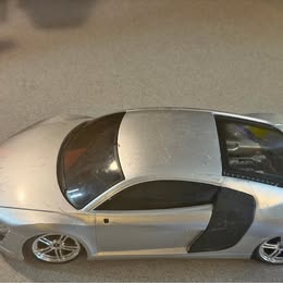 2009 Audi R8 - V8