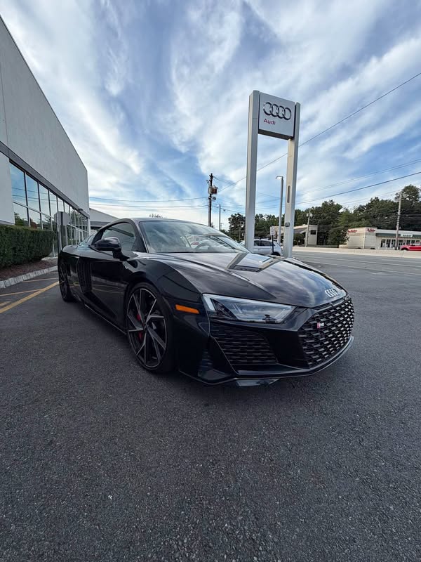 2023 Audi R8 - V10 Performance Coupe 2D