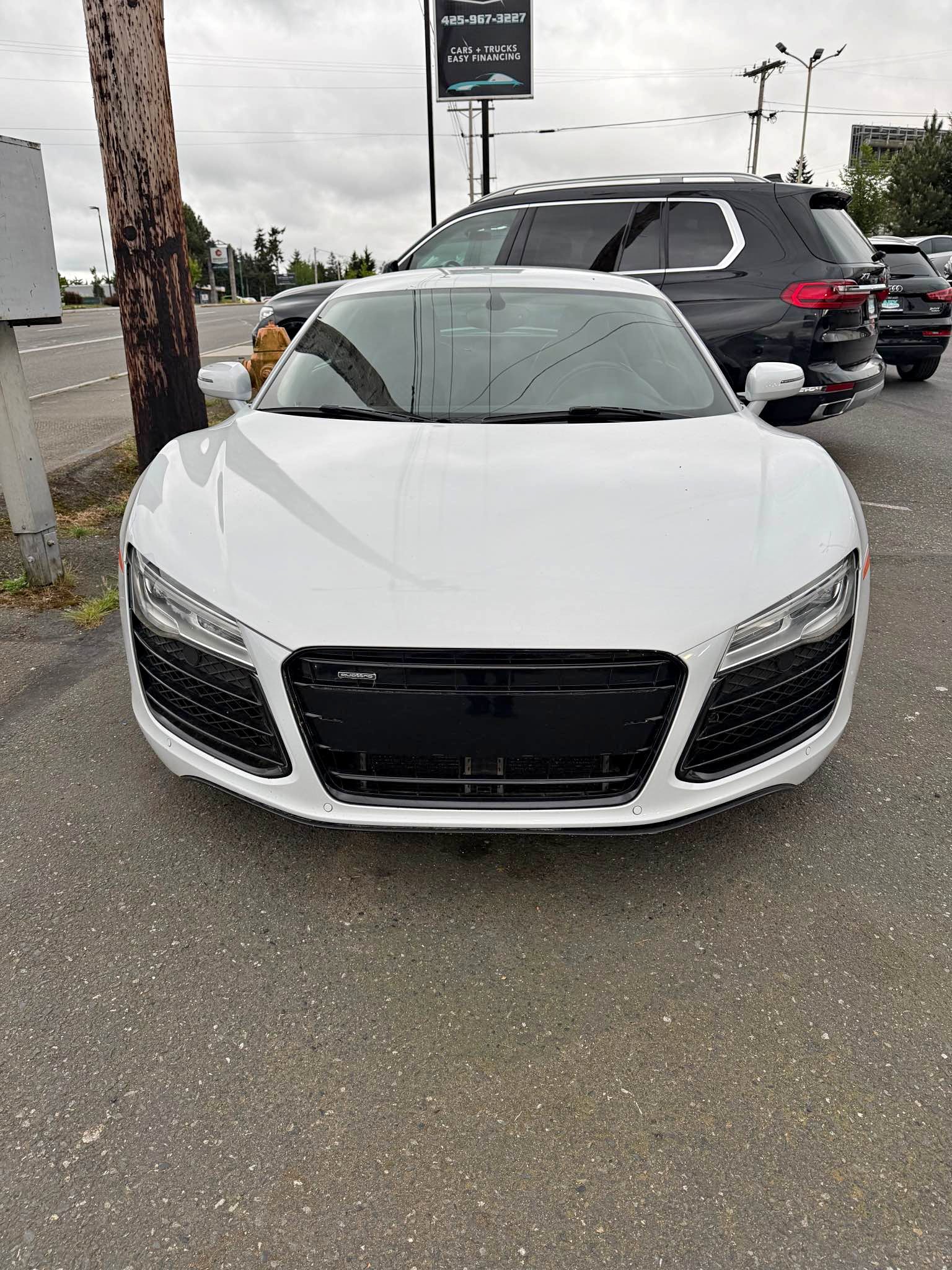 2014 Audi R8 - 4.2 Quattro Coupe 2D