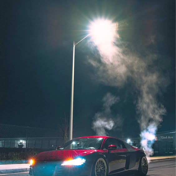 2008 Audi R8 - 4.2 Quattro Coupe 2D