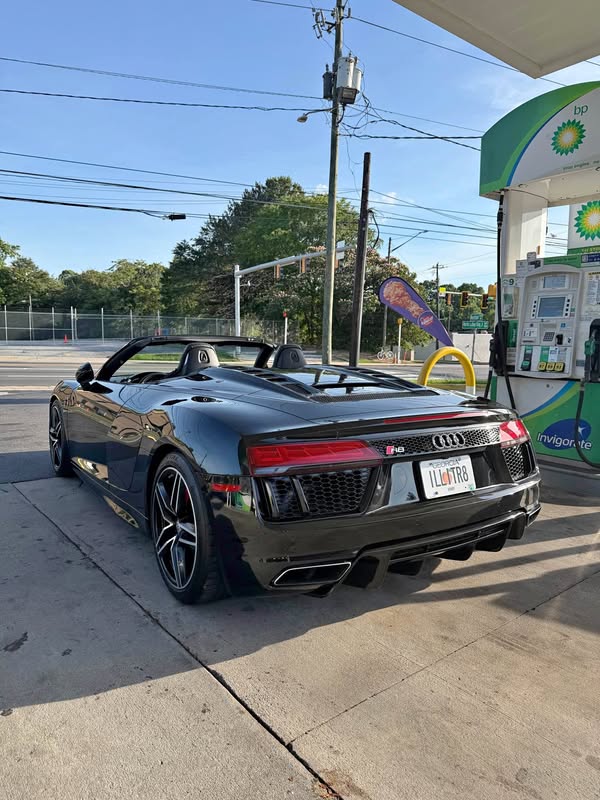 2017 Audi R8 - 5.2 Quattro Spyder Convertible 2D