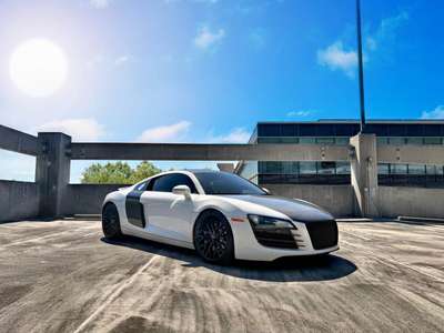 2009 Audi R8 - 4.2 Quattro Coupe 2D