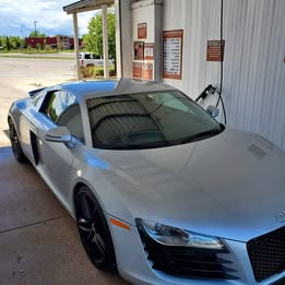 2009 Audi R8 4.2 Quattro Coupe 2D