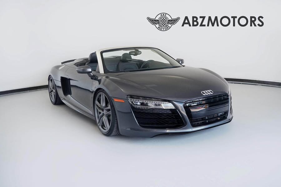 2015 Audi R8 - 5.2 Quattro Spyder Convertible 2D