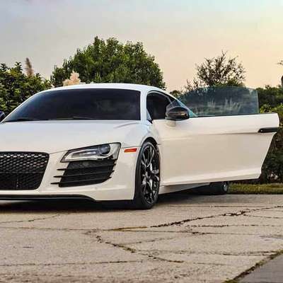 2009 Audi R8 - 4.2 Quattro Coupe 2D