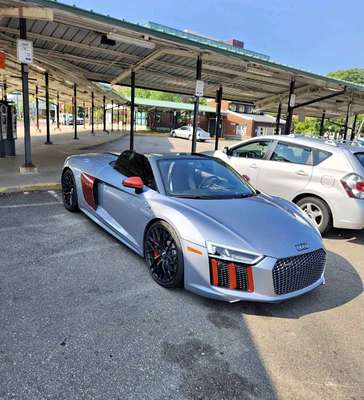 2018 Audi R8 - V10 Convertible 2D