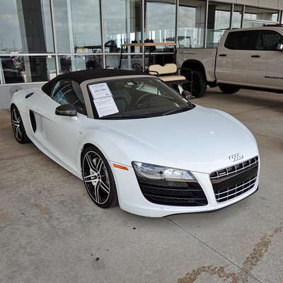2011 Audi R8 - 5.2 Quattro Spyder Convertible 2D