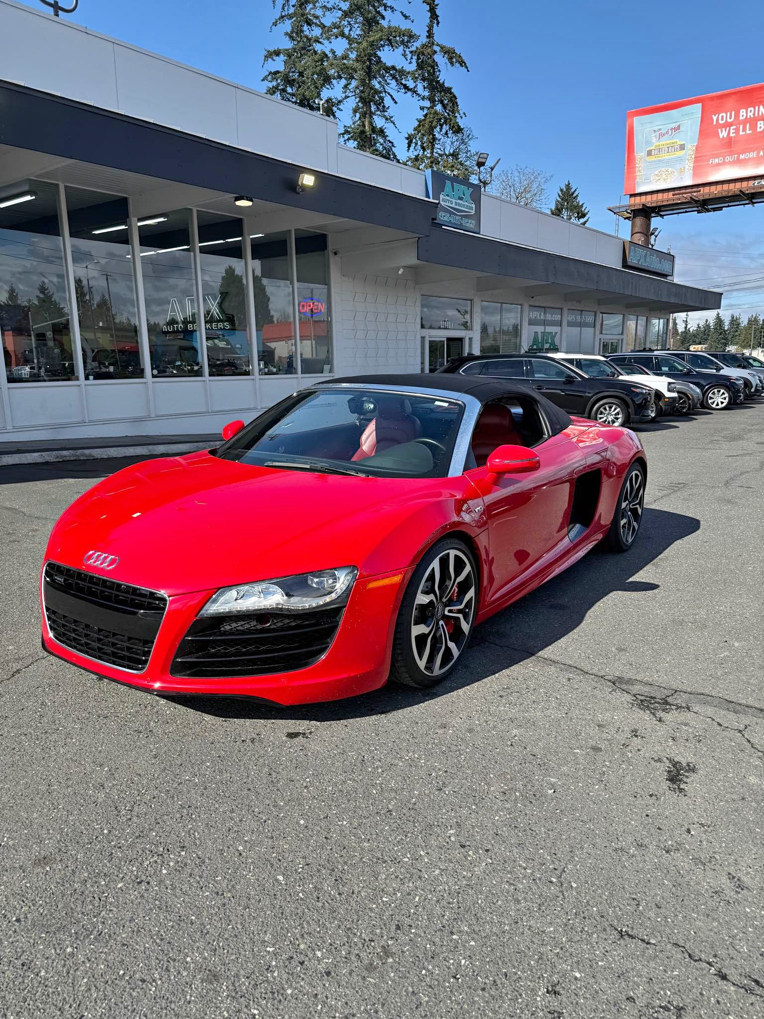 2011 Audi R8 - 5.2 Quattro Spyder Convertible 2D