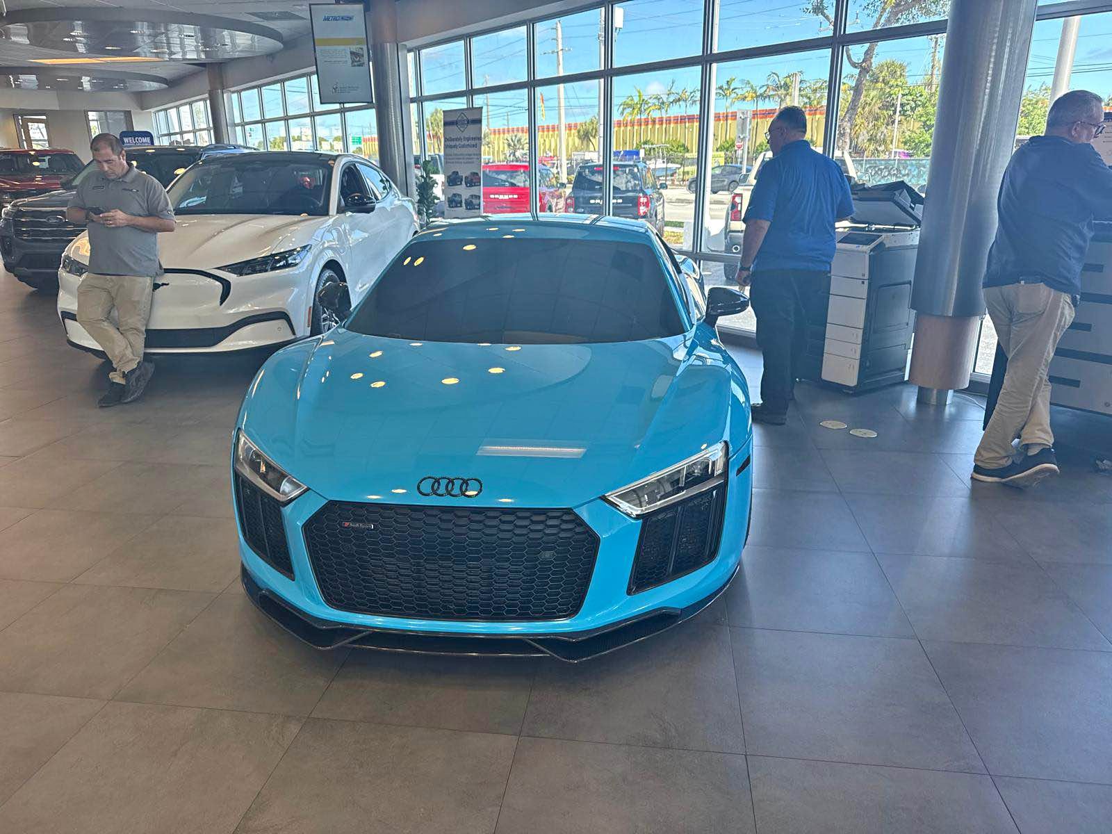 2018 Audi R8 - 5.2 Quattro Coupe 2D