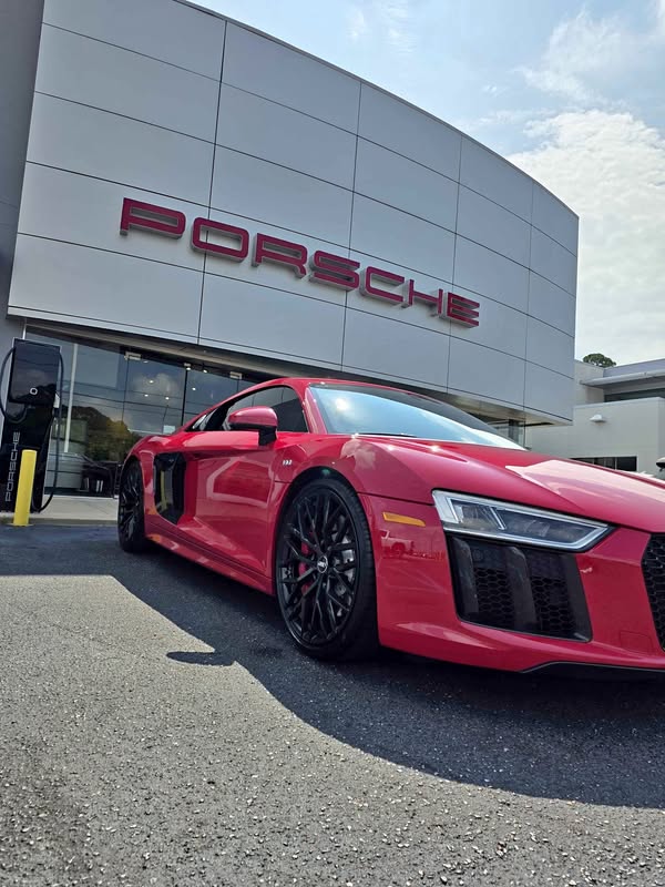 2018 Audi R8 - V10 Coupe 2D