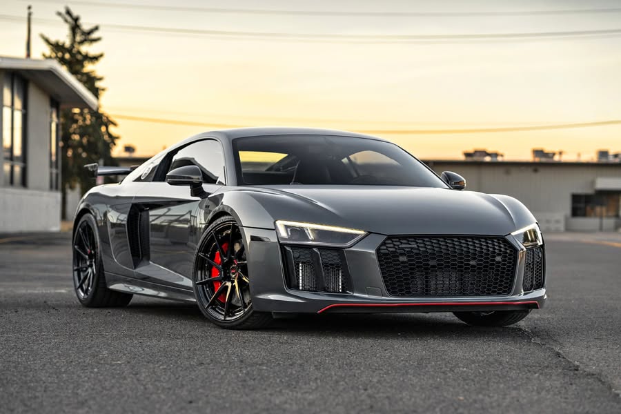 2017 Audi R8 Boost Logic Twin-Turbocharged