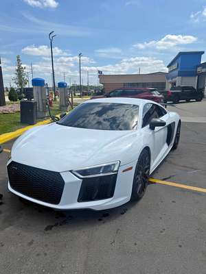 2015 Audi R8 - V10