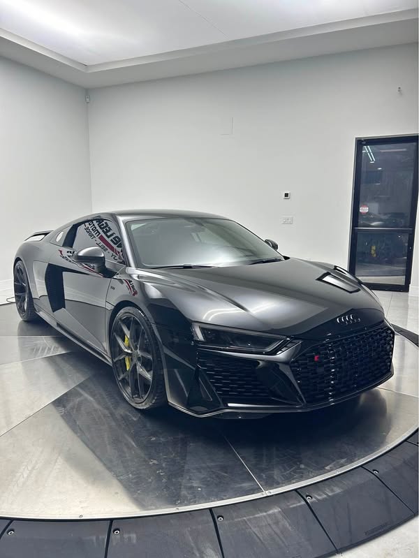 2020 Audi R8 - V10 Performance Coupe 2D