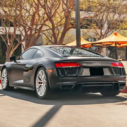 2020 Audi R8 - V10 Red Diamond Stitch + Exhaust