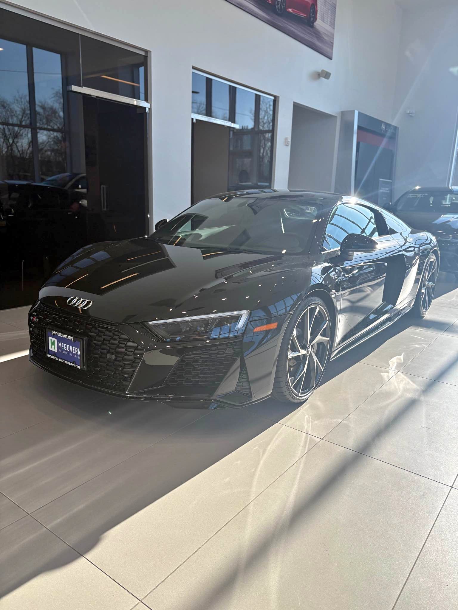 2023 Audi R8 - V10 performance