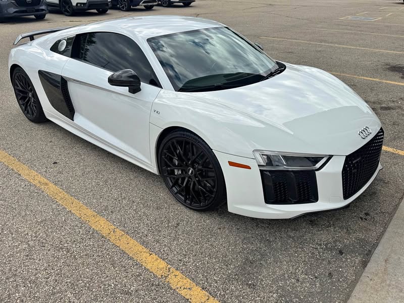 2018 Audi R8 - V10 Plus Coupe 2D