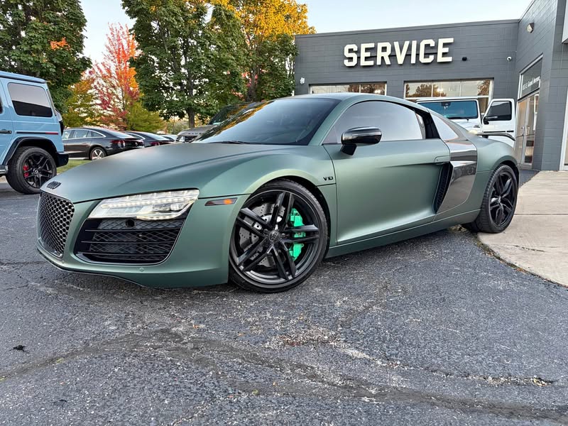 2014 Audi R8 V10 Coupe 2D