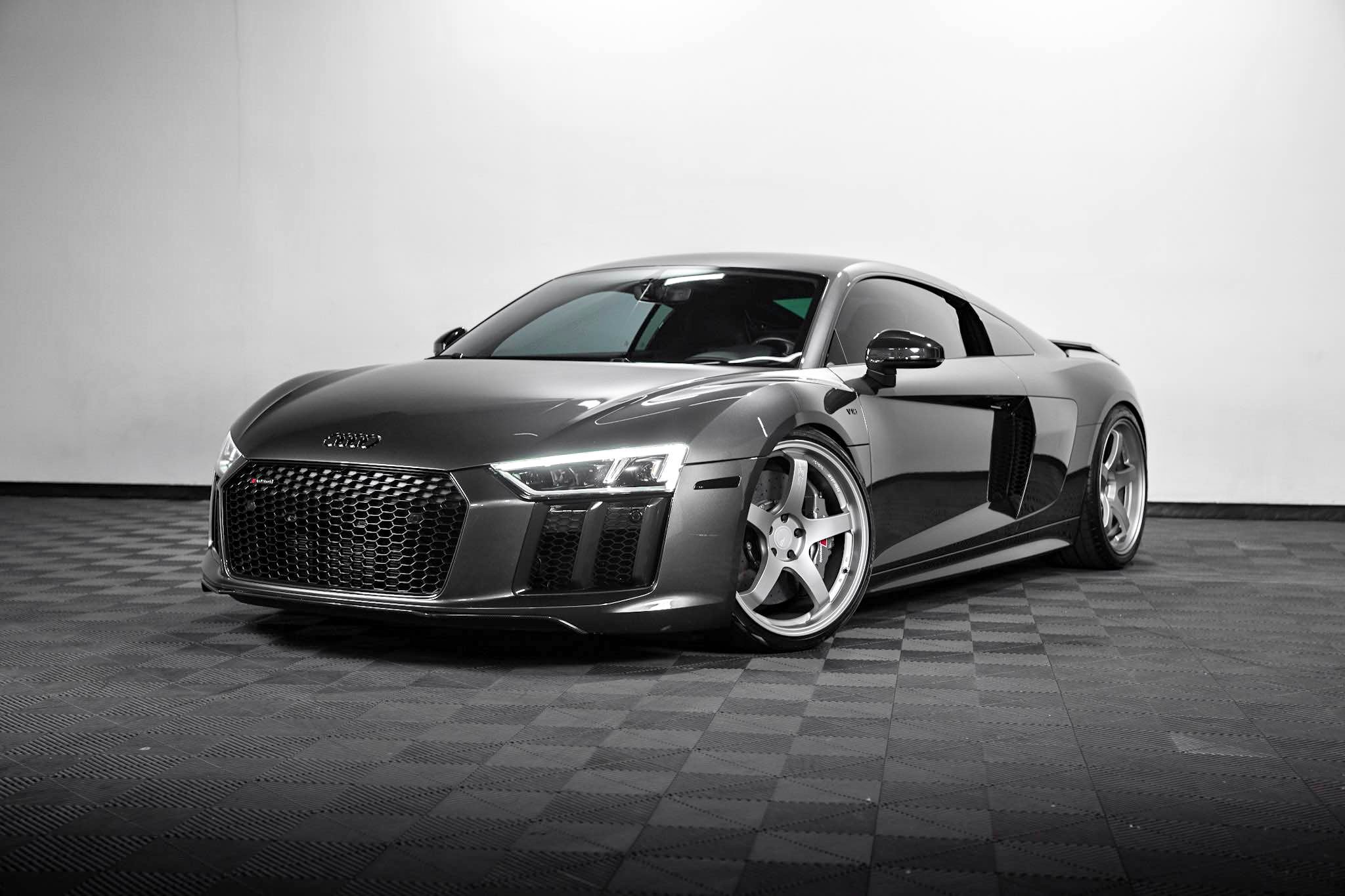 2017 Audi R8 - V10 Plus Coupe 2D