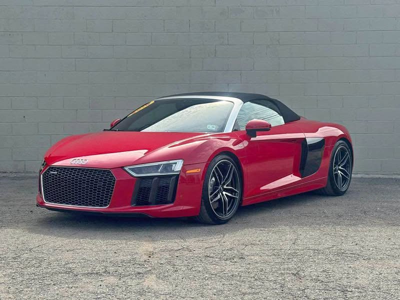 2018 Audi R8 - V10 Spyder Cabriolet 2D