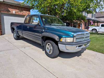 1995 Dodge Ram 1500 Regular Cab - Long Bed