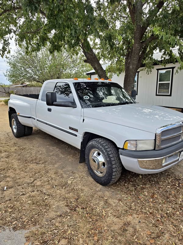 1999 Dodge Ram 3500 Quad Cab - Laramie Pickup 4D 8 ft