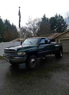 2001 Dodge Ram 3500 Club Cab - Long Bed