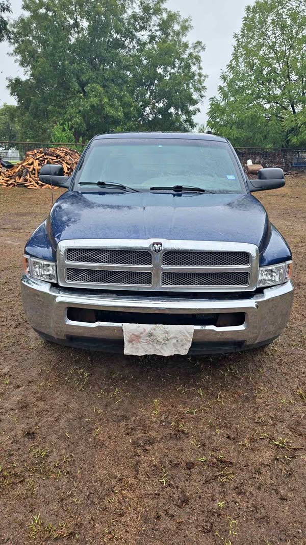 2001 Dodge Ram 2500 Quad Cab - Laramie Pickup 4D 6 1\/4 ft