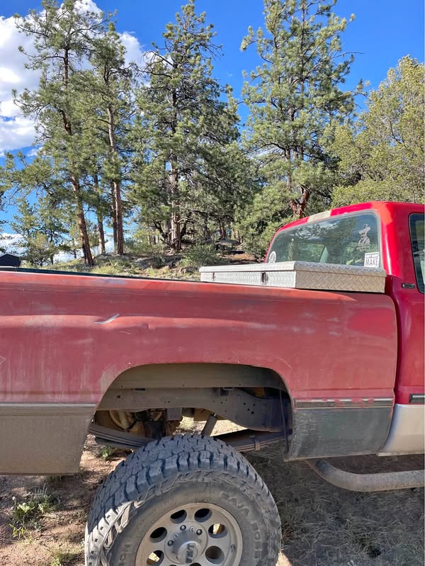1996 Dodge Ram 1500 Club Cab - Short Bed