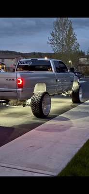2001 Dodge Ram 2500 Club Cab - Long Bed