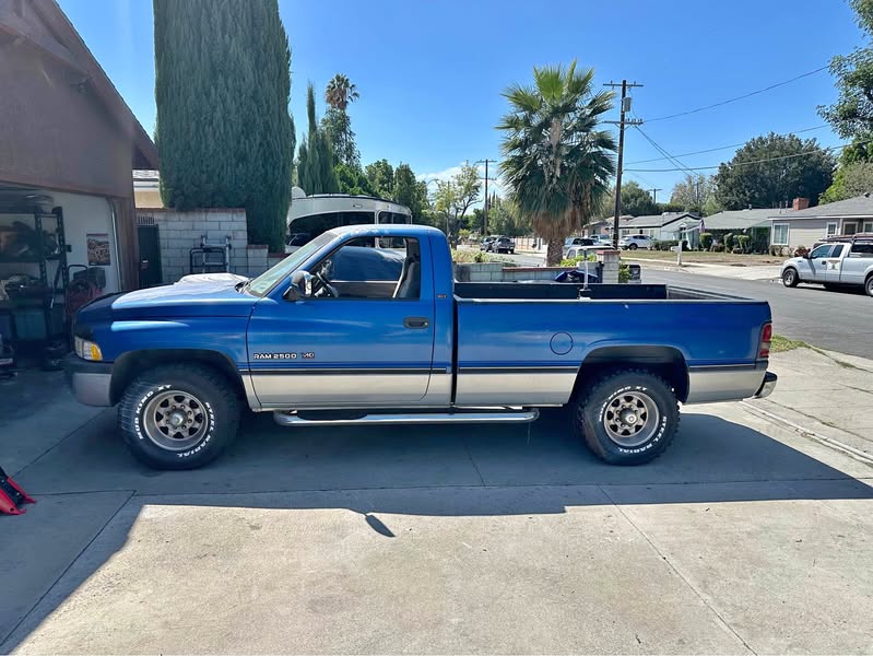 1996 Dodge Ram 2500 - SLT Pickup 2D 8 ft