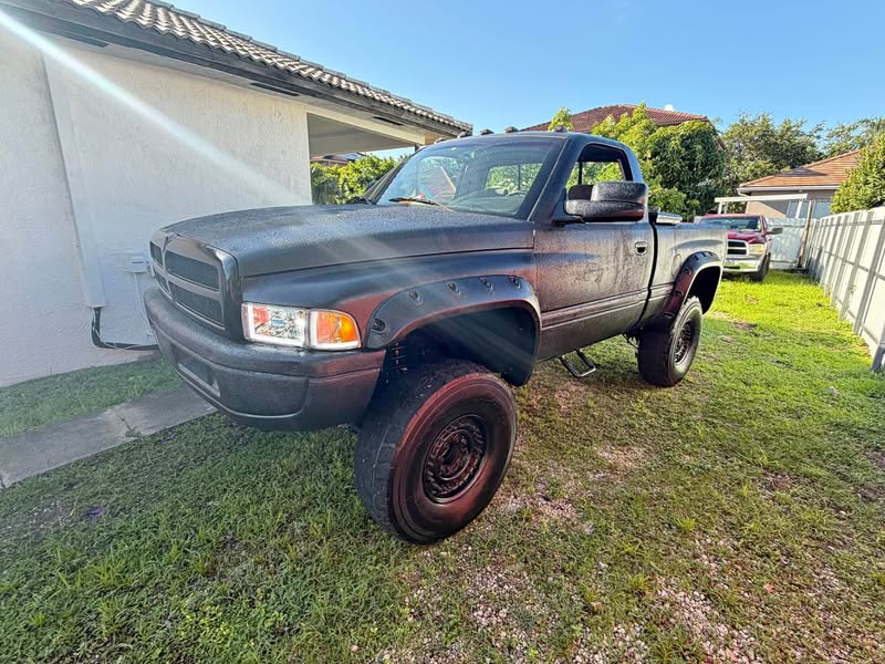 1998 Dodge Ram 1500 Regular Cab - Laramie Pickup 2D 6 1\/4 ft