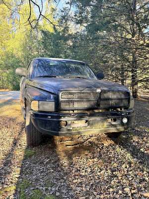 1998 Dodge Ram 1500 - ST Pickup 4D 5 1\/2 ft