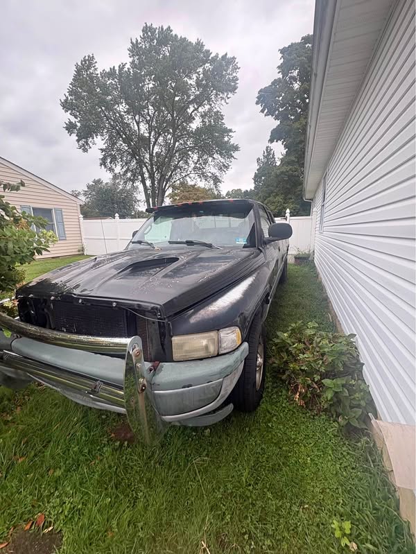 1999 Dodge Ram 1500 Quad Cab - Long Bed
