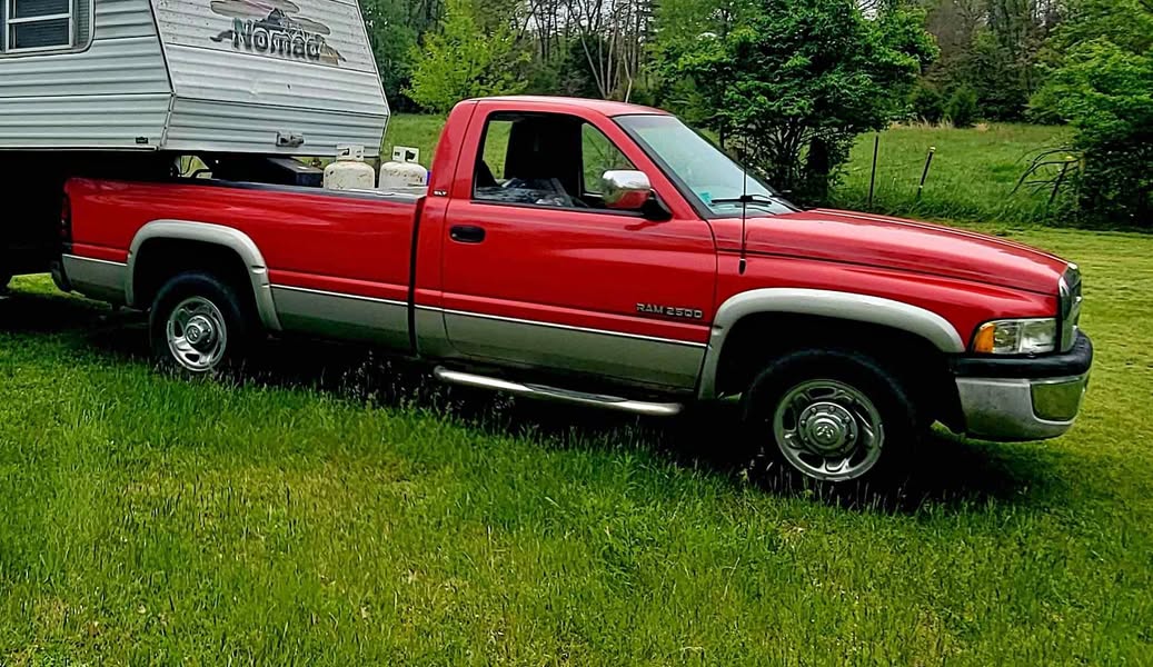 1996 Dodge Ram 2500 Regular Cab - SLT Pickup 2D 8 ft