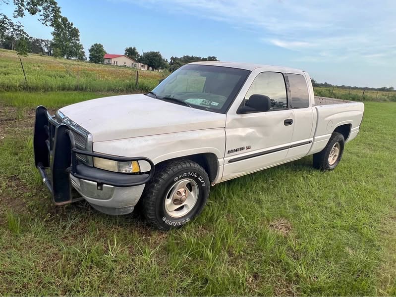 2000 Dodge Ram 1500 - Laramie Pickup 2D 6 1\/4 ft