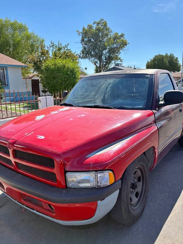 1995 Dodge Ram 1500 - SLT Pickup 2D 6 1\/3 ft