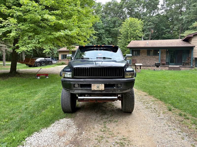 1997 Dodge Ram 1500 Regular Cab - Short Bed