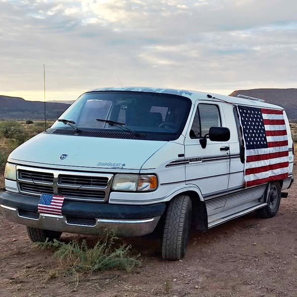 1994 Dodge Ram Van B250 - Van