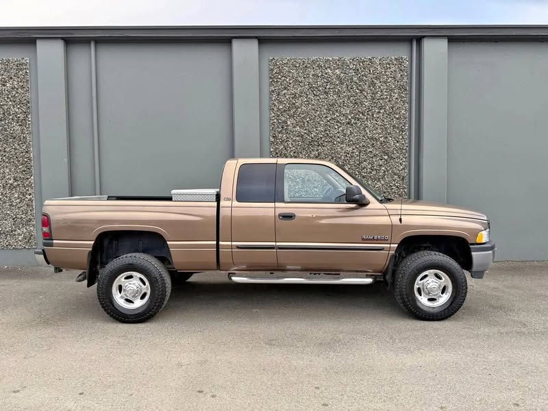 2001 Dodge ram 2500 short bed