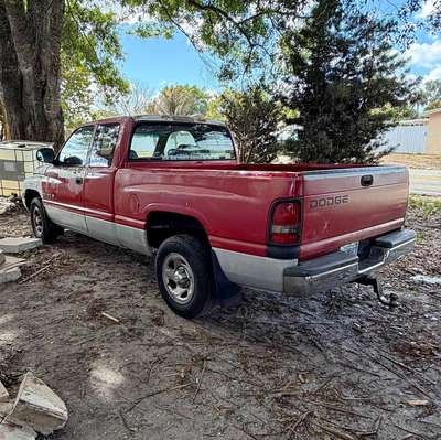 1999 Dodge Ram 1500 Quad Cab - ST Pickup 4D 6 1\/4 ft