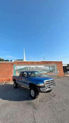 1999 Dodge Ram 1500 - Laramie Pickup 4D 5 1\/2 ft