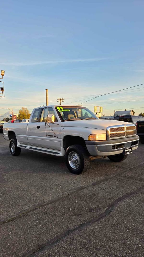 1999 Dodge Ram 2500 Club Cab Long Bed