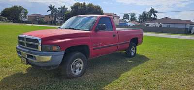 1998 Dodge ram 1500 laramie 4x4 laramie 5.9 lts 8 cyl.
