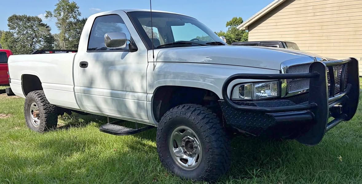 1994 Dodge Ram 2500 Regular Cab - SLT Pickup 2D 8 ft