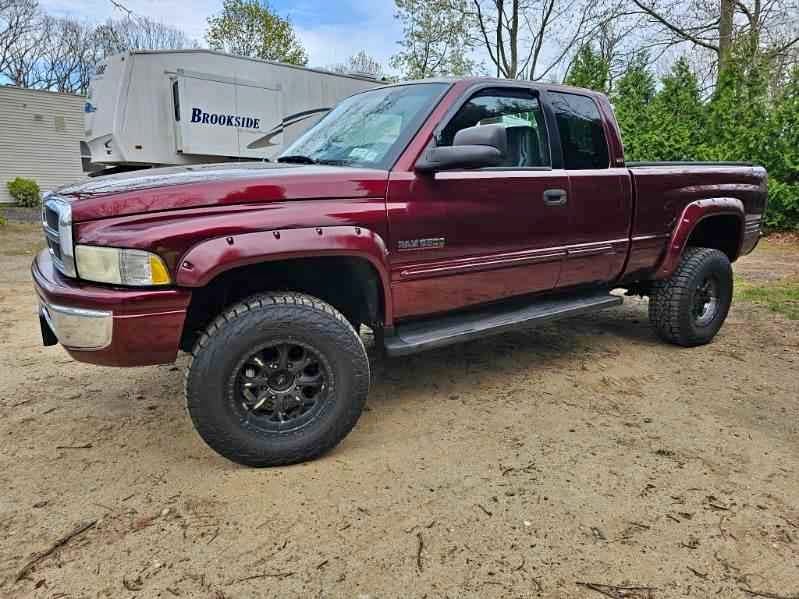 2001 Dodge Ram 2500 Crew Cab - Laramie Pickup 4D 6 1\/3 ft