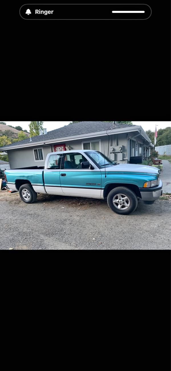 1996 Dodge Ram 1500 Club Cab - Short Bed